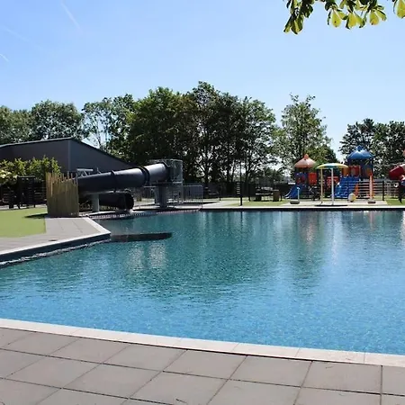 Met Vijverzicht * Lathum