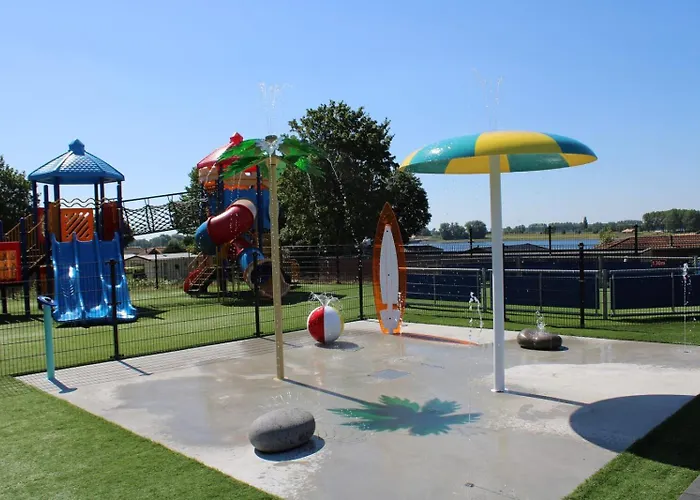 Шале Met Vijverzicht *