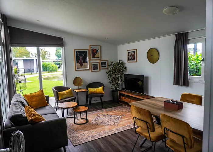 Met Vijverzicht Lathum