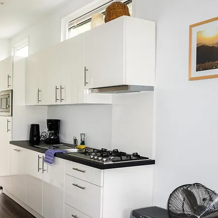 Met Vijverzicht * Lathum