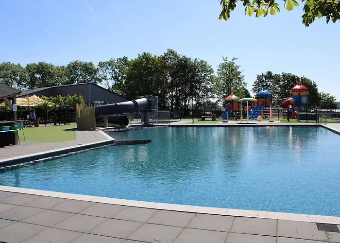 Met Vijverzicht * Lathum